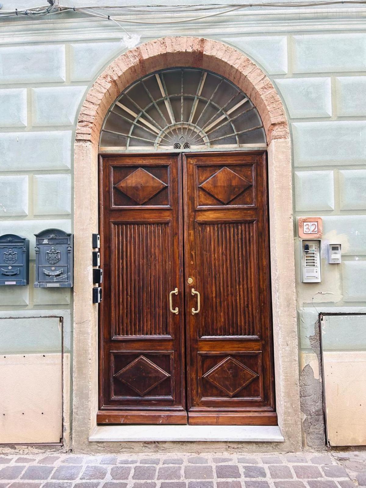 Elisia Appartement Terricciola Buitenkant foto